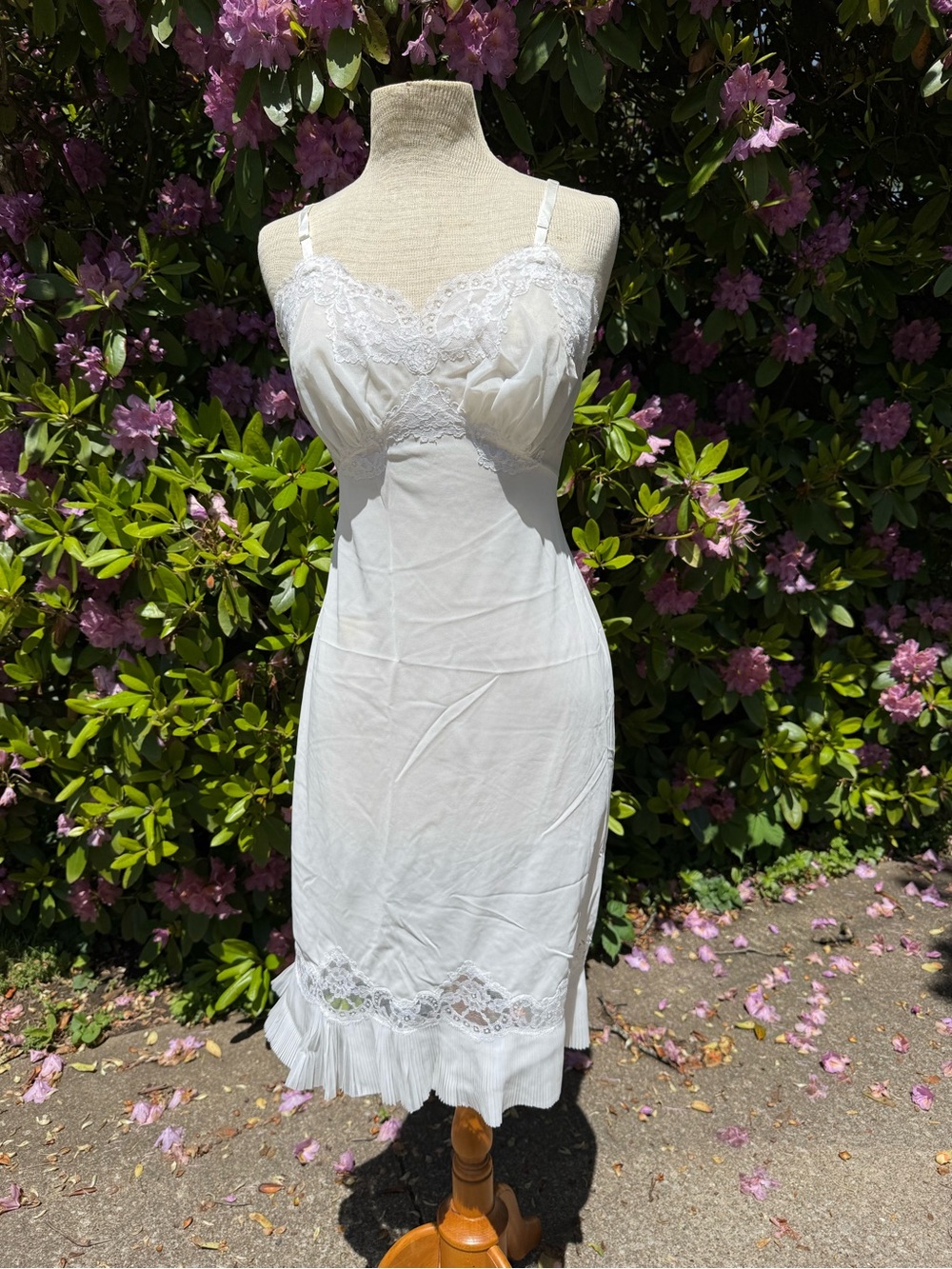 Vintage White Vanity Fair Lace Trim Slip